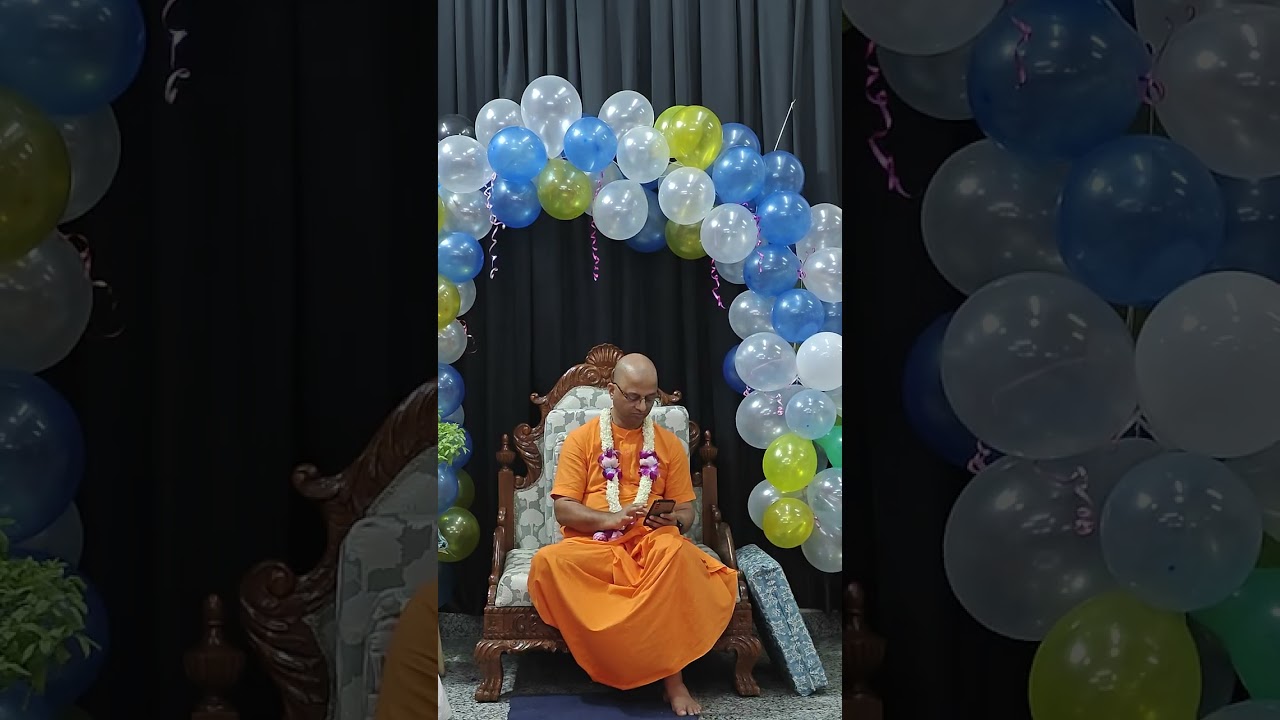 Glorification of HG Sarvapriya Prabhuji by Ashray devotees.