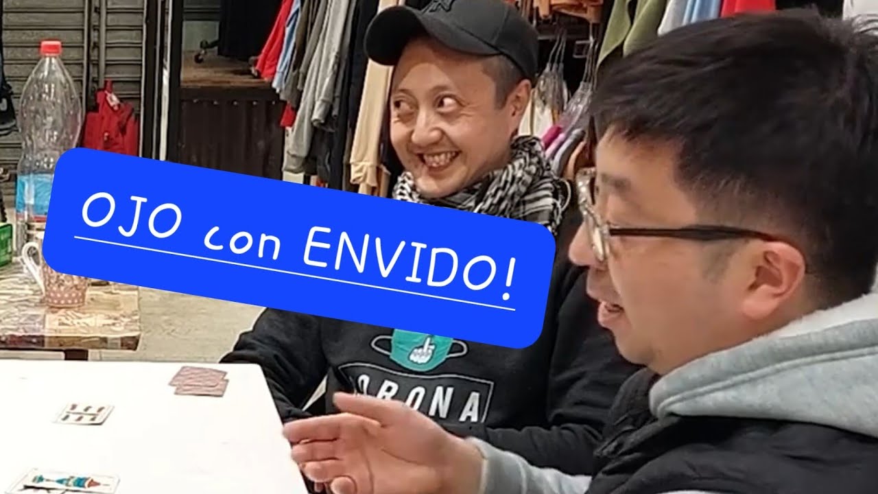 "Con envido ganás y perdés también" - Corgentinos jugando al truco (¡Ojo! No te olvides de mostrar)