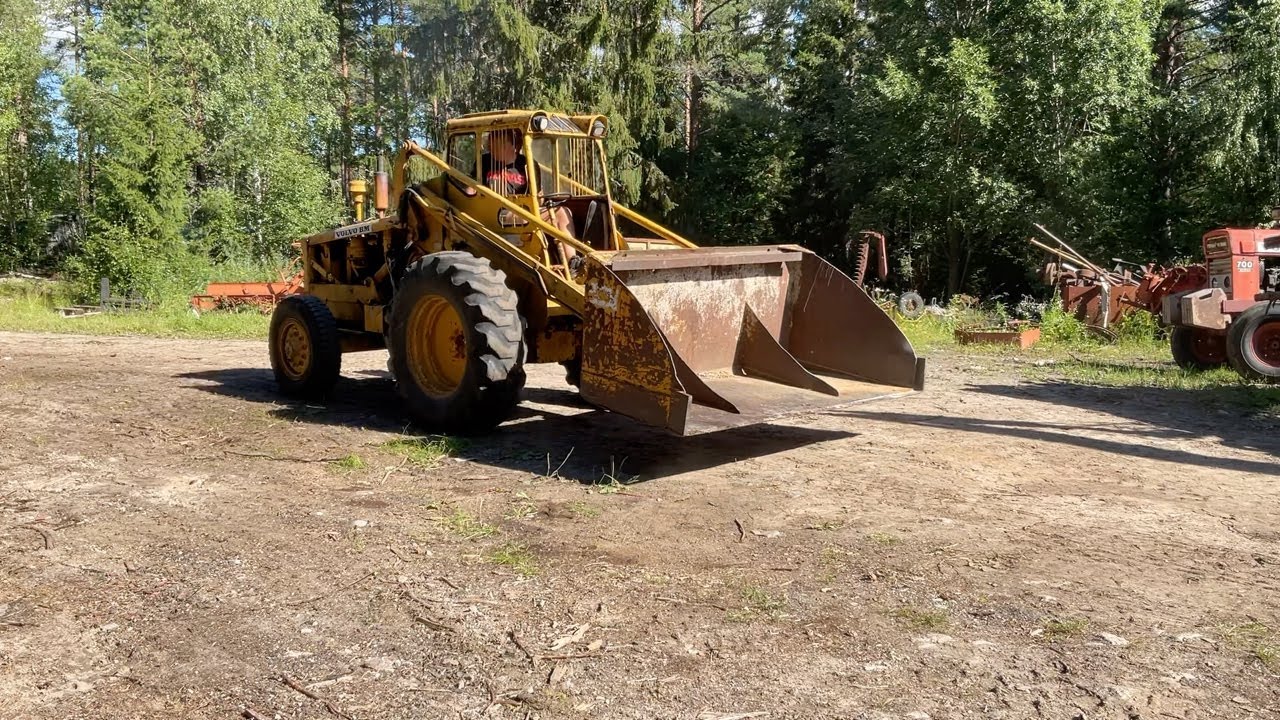 Köp Baklastare Volvo BM 218TD på Klaravik