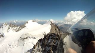 Gliding along the Bernina Range