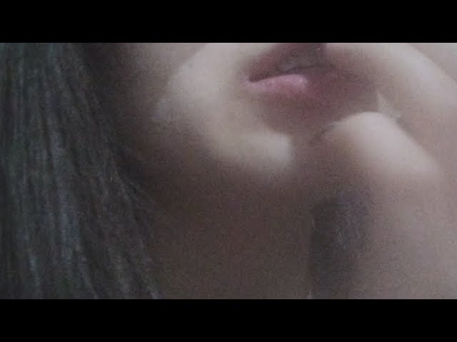 ASMR braces tapping