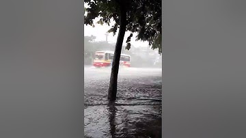 😲♥toàn cành bão lụt ngập đường Cách mạng tháng 8 Tp Thái Nguyên♥️dash camcorder♥️amazing♥️discovery