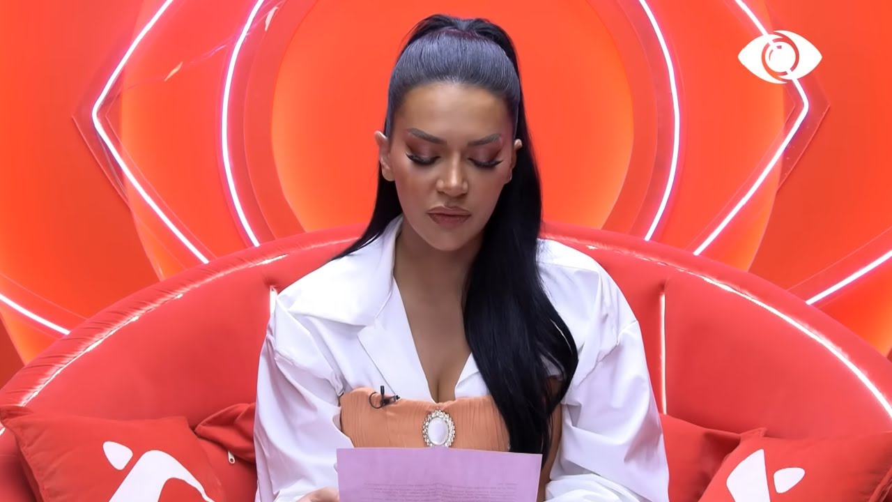 Një letër falenderuese mbërrin për Efin, ajo e lexon e përlotur - Big Brother Vip 2