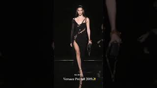 Versace Runway - Gigi Hadid Vs Vittoria ceretti Who Won the Runway