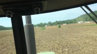 John deere 4650 disking corn ground