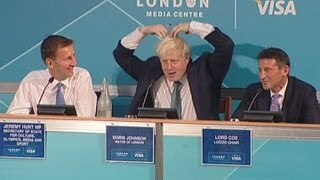 BoJoMoBot: Boris Johnson does the Mobot at 2012 Olympics press conference