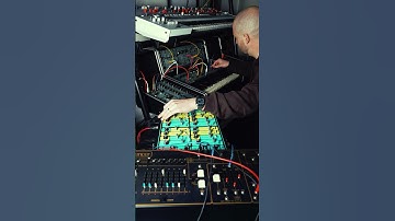 Ult Sound Vs Roland #vintagesynth #rolandsystem100 #ultsoundds4