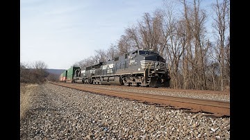 NS 26T EB on the NS PITL