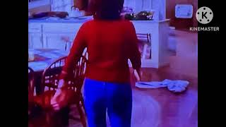 Jane Kaczmarek looking good in jeans 01