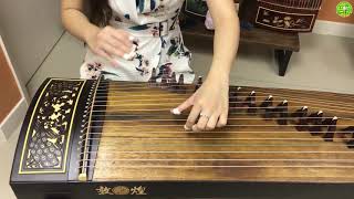 古箏曲─《小城故事》