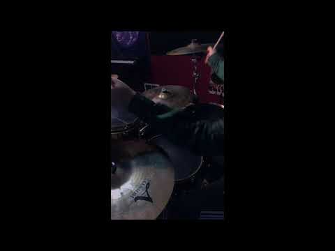 (IGTV Drum Cover) It Never Ends - Bring Me The Horizon