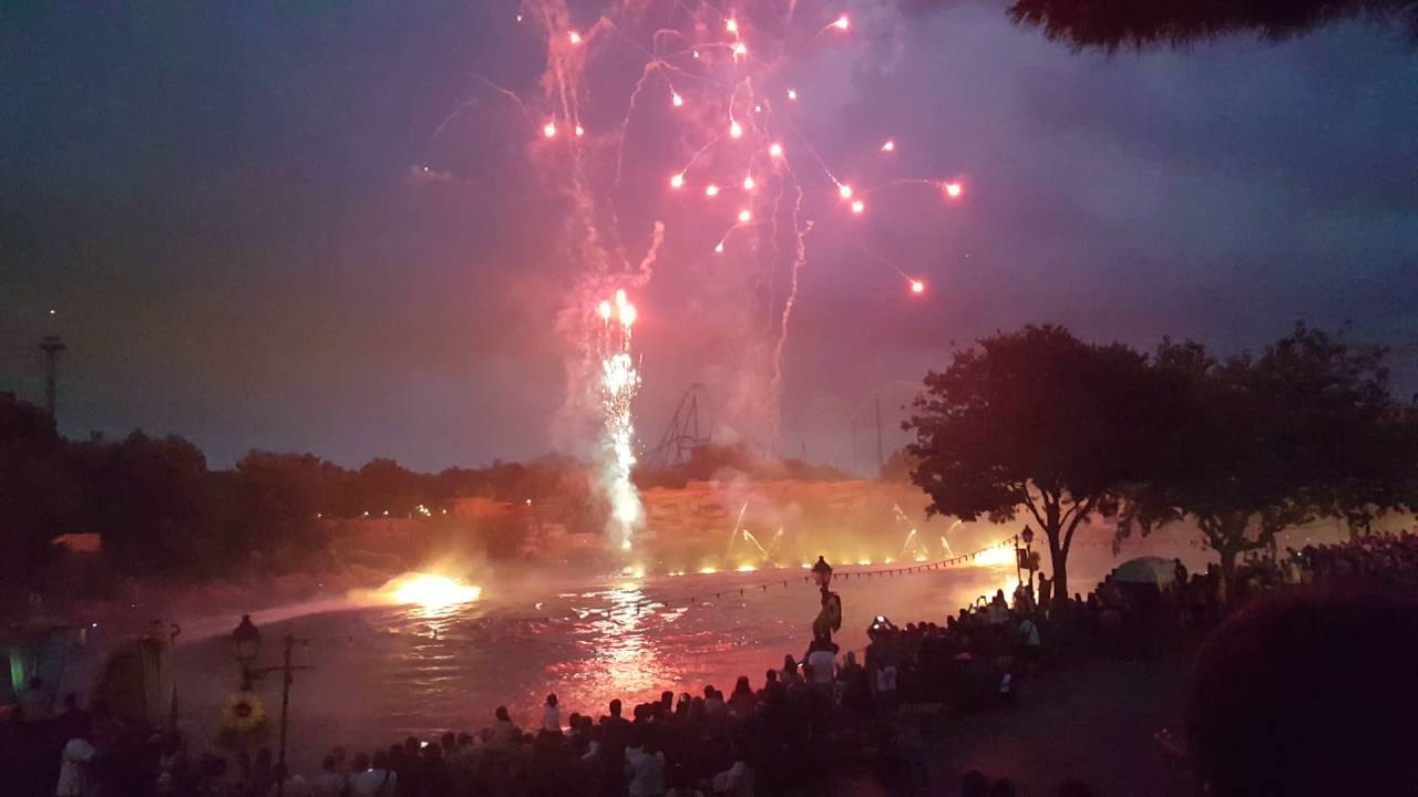 Spectacle Halloween Port Aventura