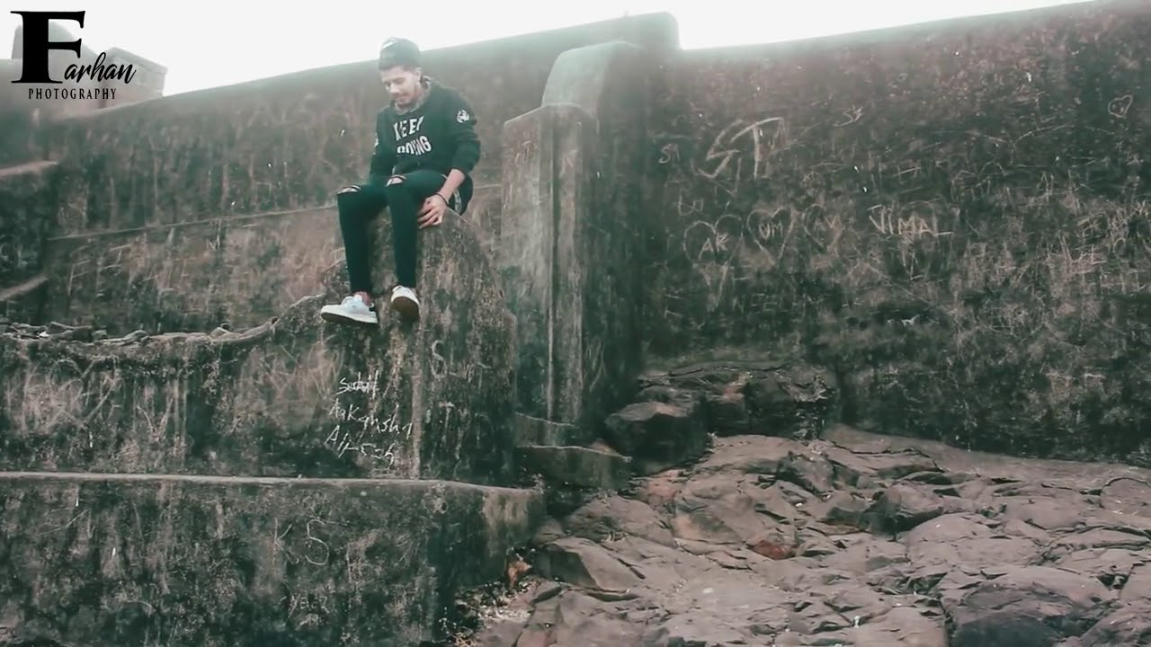 Aamir Arab New Video Song || Mere Samne Wali Khidki Mai Ek Chand Ka Tukda Rehta Hai