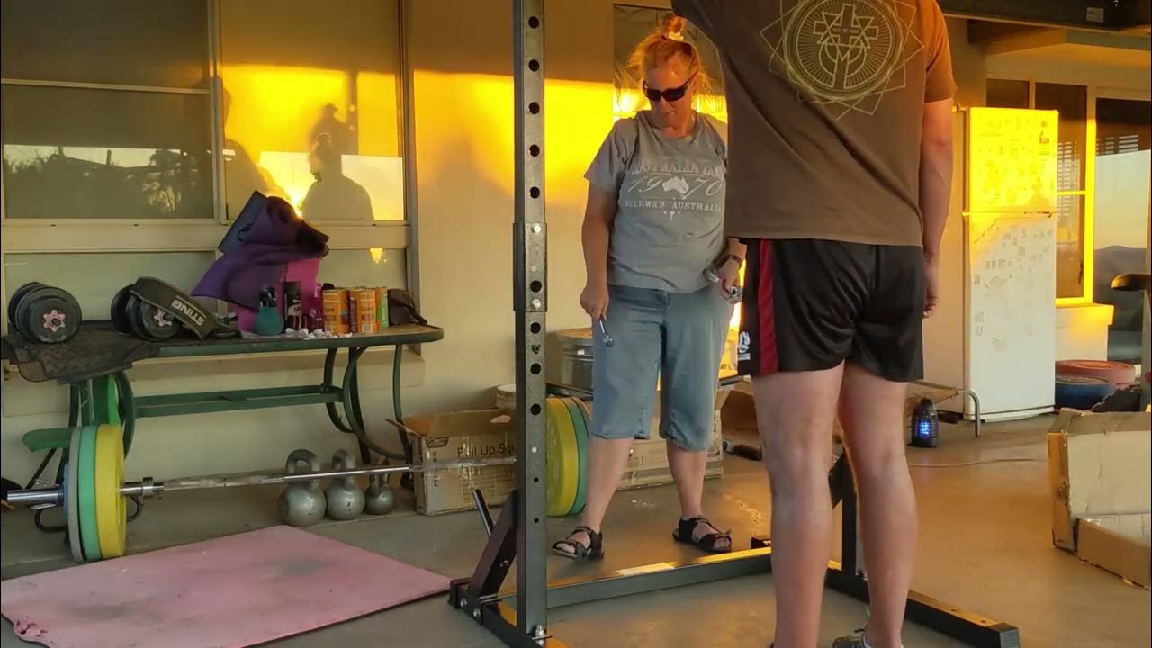 Squat rack from Aldi YouTube