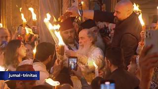 Sfânta Lumină s-a pogorât la Biserica Sfântului Mormânt din Ierusalim