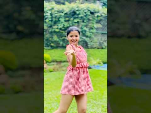 වසන්තේ පුරා 😍🤍 #samadhirathnayake #subscribe #dance #youtubeshorts #trending