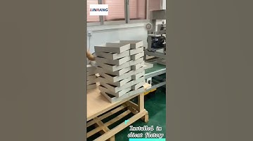 Automatic four corner pasting machine