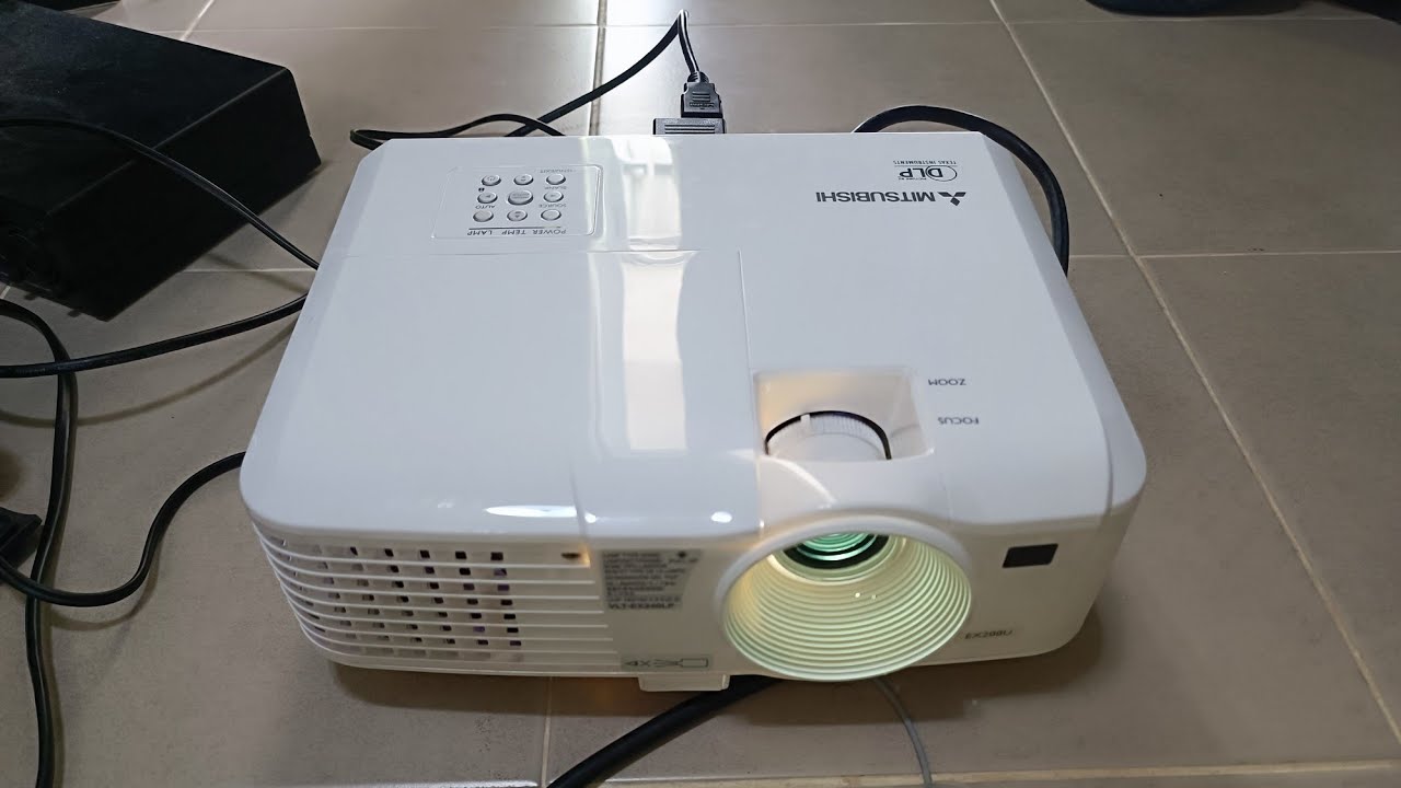 Проектор mitsubishi ex220