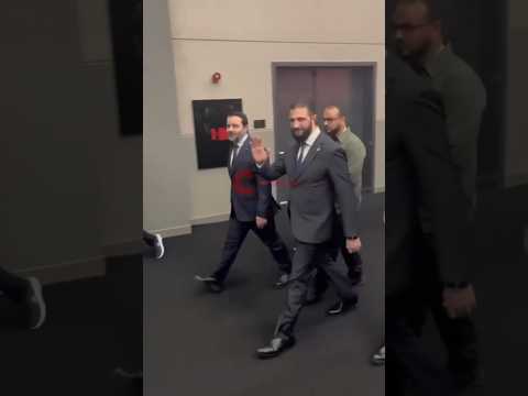 صحفي عراقي يسأل الرئيس السوري أحمد الش رع هل سيزور العراق قريبا العراق سوريا Shorts Syria