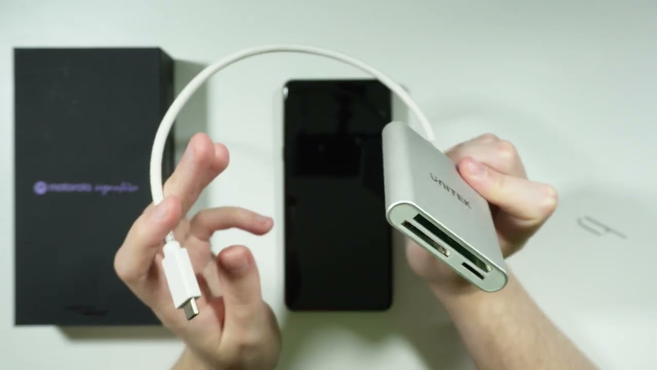 Does Motorola Signature Have Memory Card Slot? (Can I Use microSD Card?)