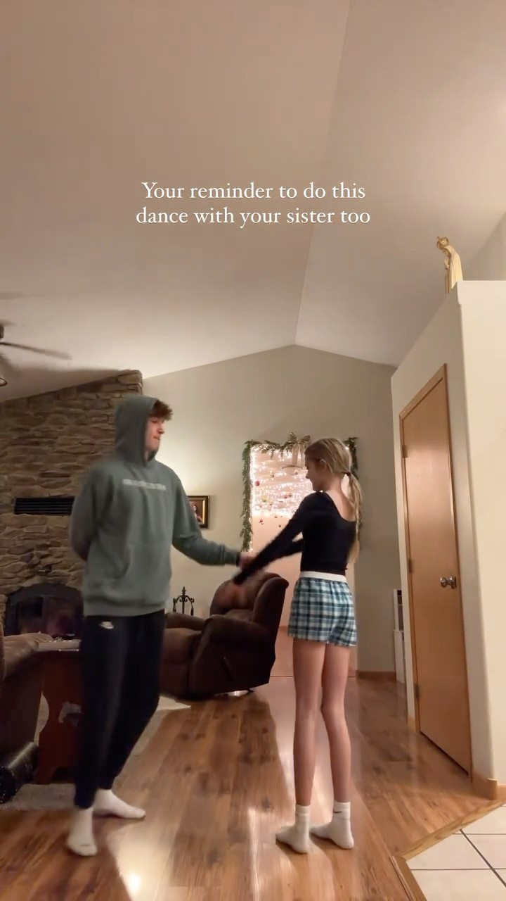 #JasonDeruloTV // Dance ? ? #GotPermissionToPost From IG @thejimmyjensen #SlowLow