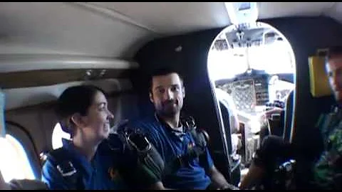 Kelly Wetzel SKYDIVES!!!