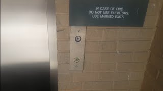 Westinghouse Hydraulic Elevator @ Concourse Office Park - East Parking - Dallas, TX