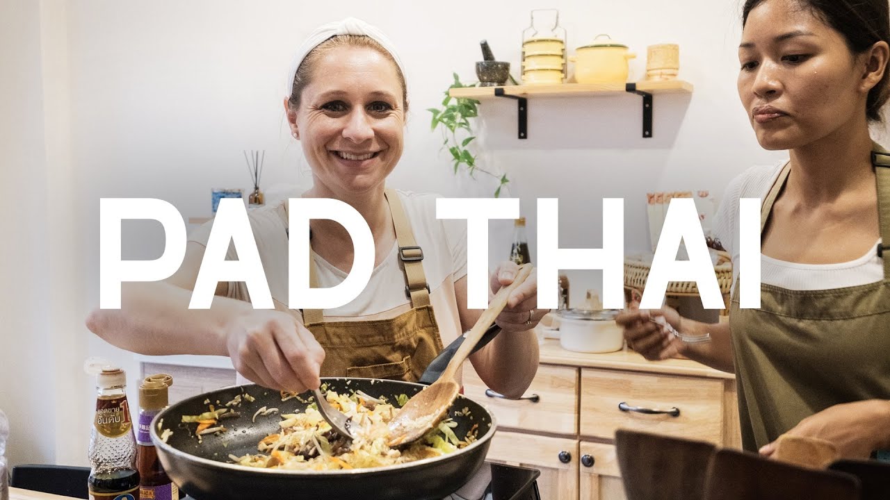 Thailand: Shopping and Cooking with a Chef. Is Airbnb Experiences worth it?