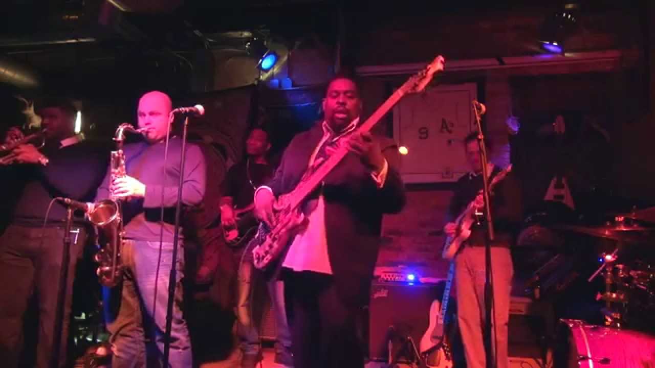"One Mic" Show - Pennal Johnson Interview & Bass solo!!