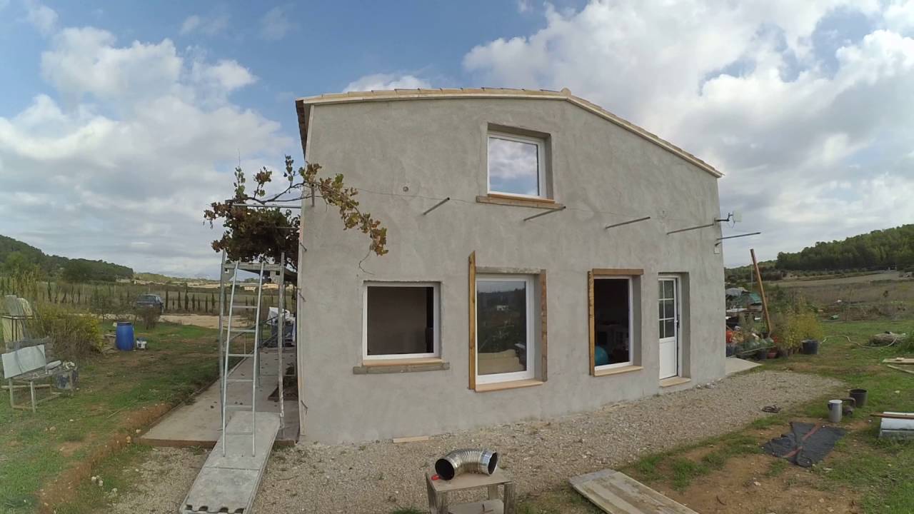 Insulated Lime Plaster with Cork and Diatomacious Earth Diasen