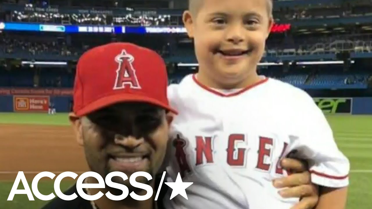 Albert Pujols gives jersey to Nico, a young fan with Down syndrome