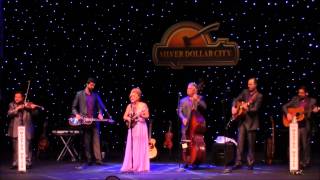 Download lagu RHONDA VINCENT & THE RAGE @ Silver Dollar City 'Gone For Good'