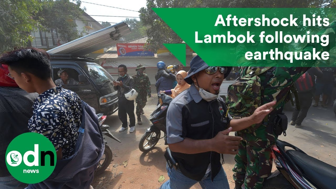 Video showing panic as aftershock hits Lombok following earthquake