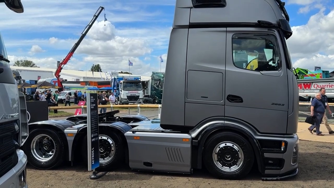 New 2026 Mercedes-Benz Actros L 1848 – Premium Truck Visual Review
