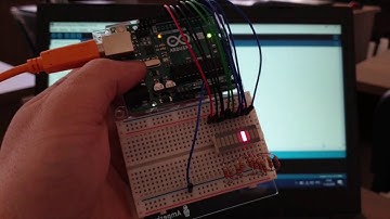 Arduino. Бегущий огонёк. Педагог Байхаджиев Апти.