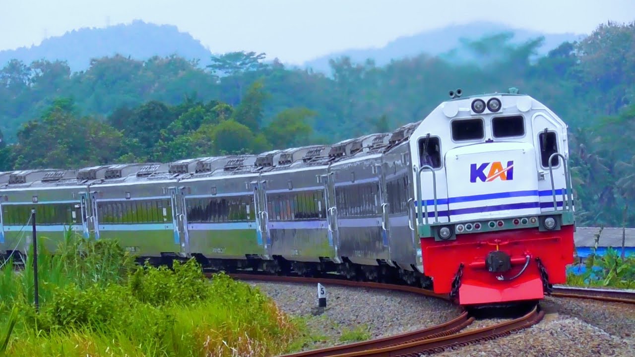 TOP‼️22 KERETA API PANJANG NGEBUT DI TIBER KEDIRI PURWOKERTO SPOT ESTETIK