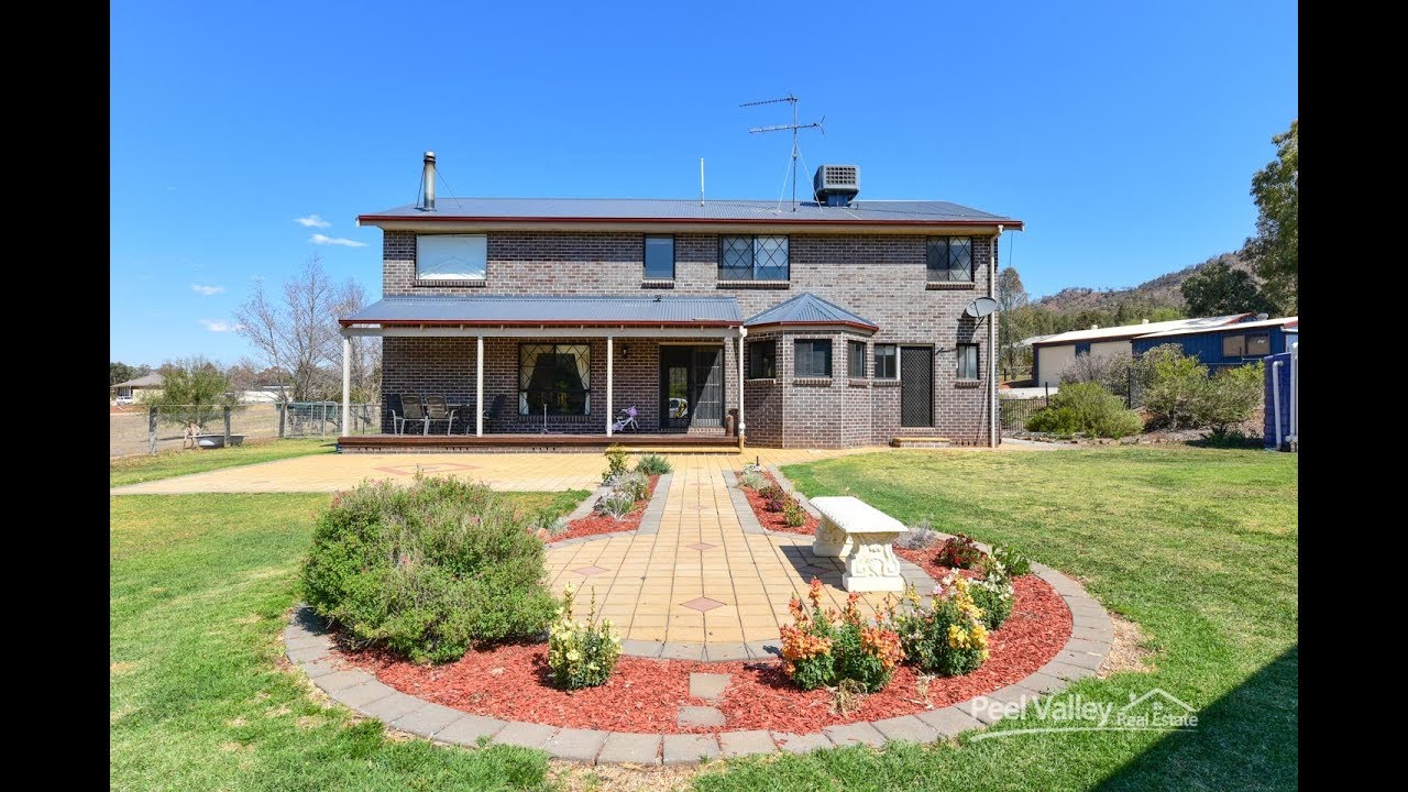 Peel Valley Real Estate Tamworth Property For Sale 152 Elizabeth