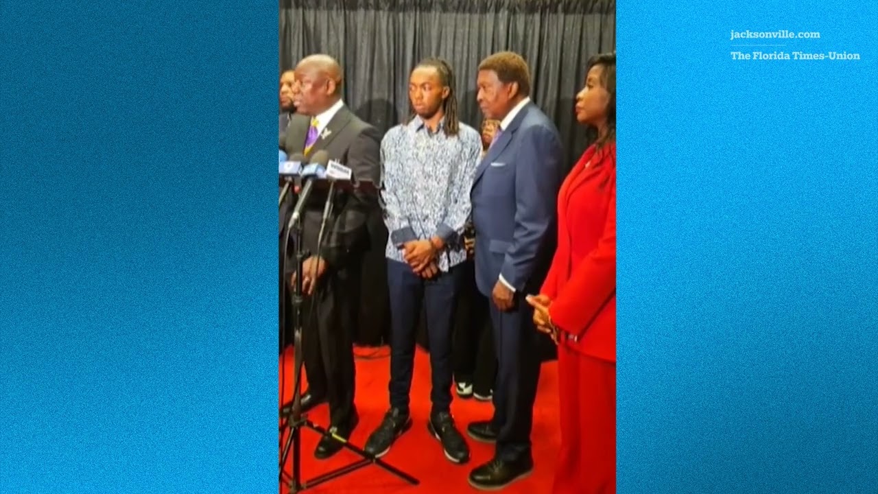 Ben Crump press conference on Jacksonville police traffic stop arrest: 'We want them terminated'