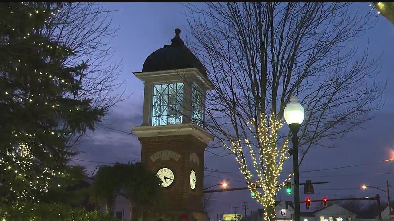 Poland clock tower bells ringing for first time in over 20 years