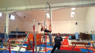 Emma Grisetti salto a parallela centro sport bolla screenshot 3