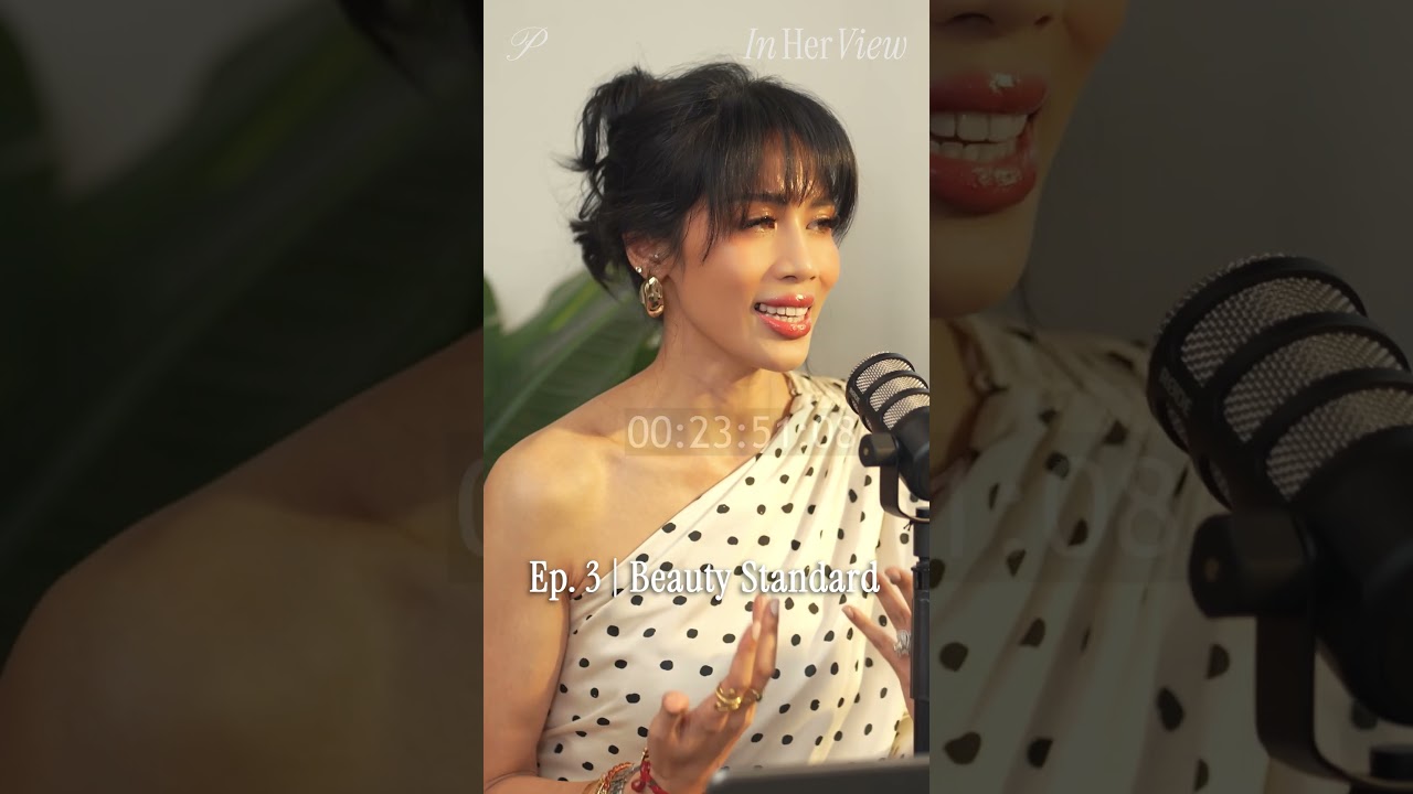 SHE'S QUEEN CAROLINE 