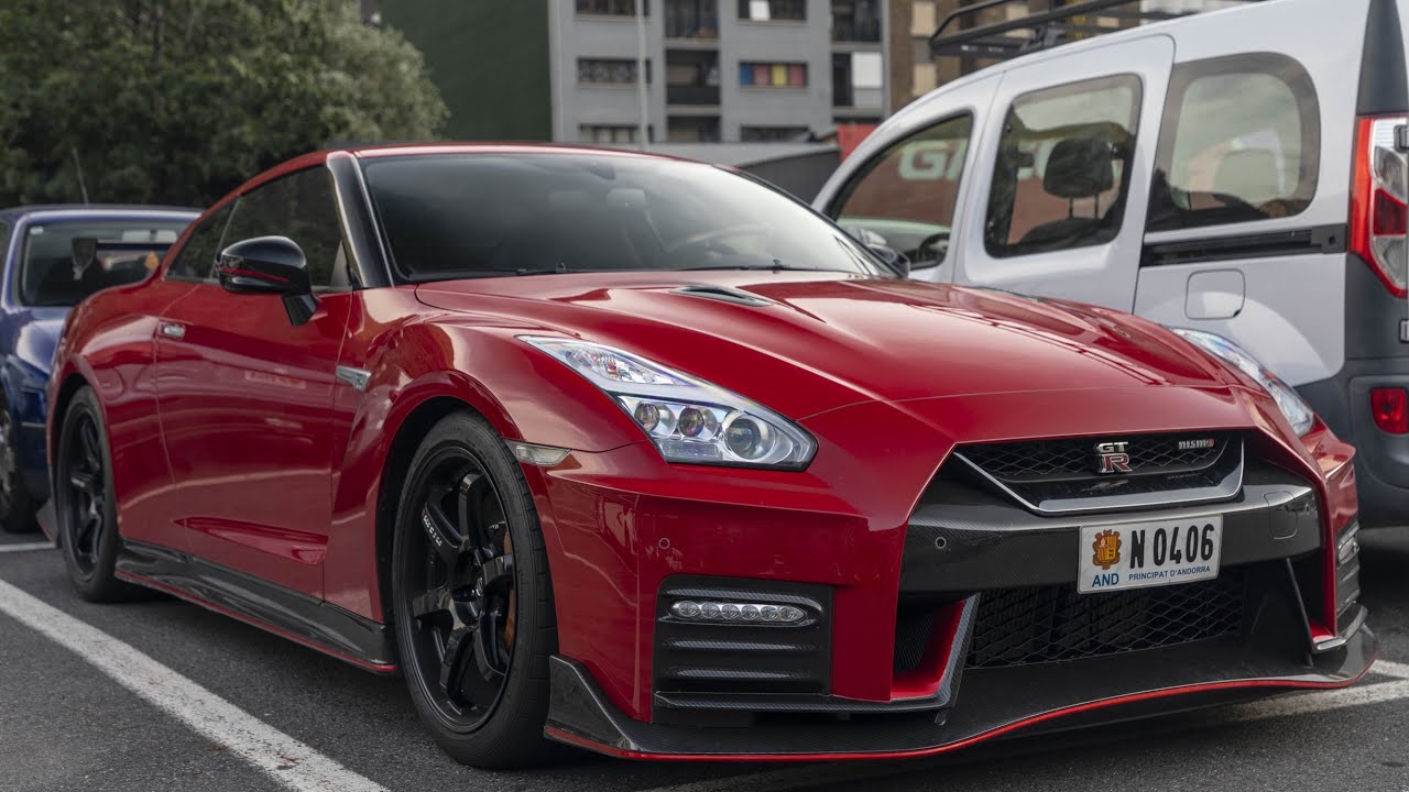 Nissan GT-R NISMO 2017 Review: Performance & Aggression Unleashed | The Power Symphony