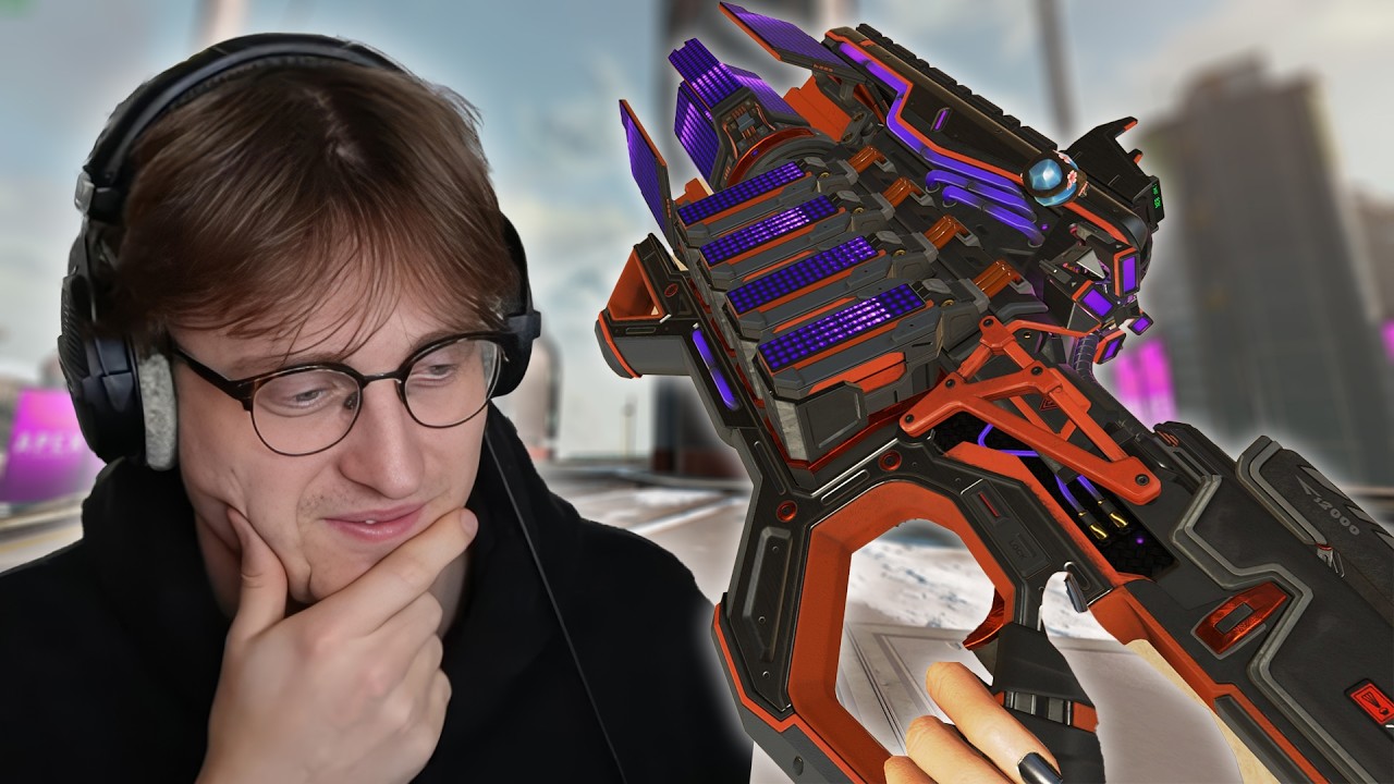 MANDE TRIES THE NEW AUTOMATIC CHARGE RIFLE