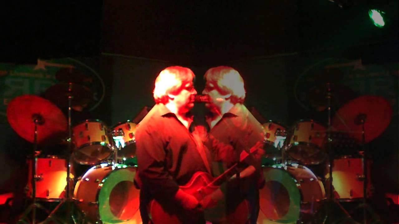 Bluezz Bastardzz - Dust My Broom