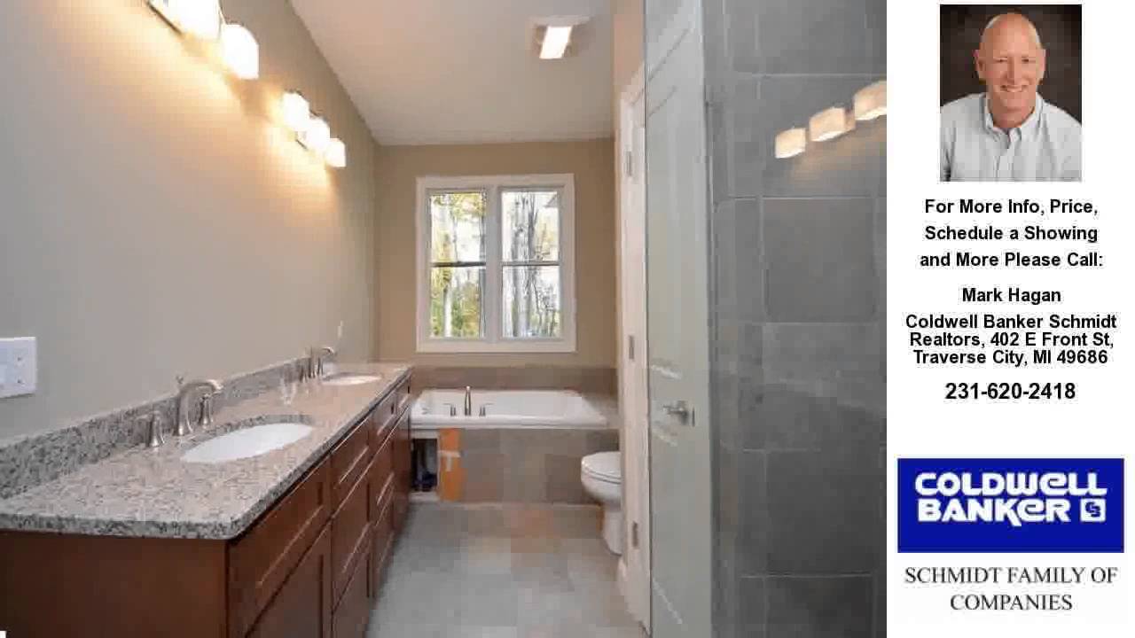 10004 E Sapphire Circle, Traverse City, MI Presented by Mark Hagan