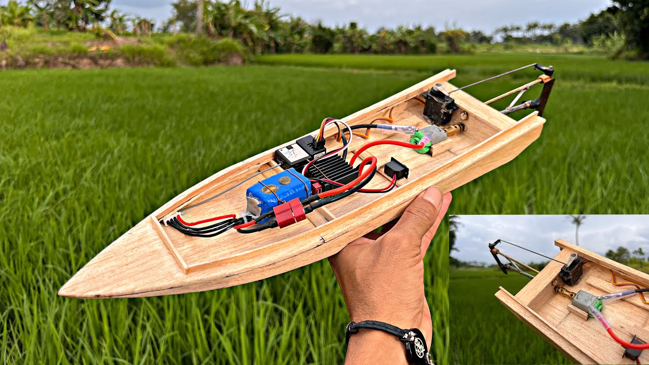 Rakitan Perahu mini balap Thailand pake dinamo Tamiya