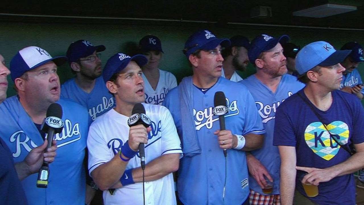 eric stonestreet royals bos kc rudd riggle on charity softball royals youtube eric stonestreet royals bos kc rudd riggle on charity softball royals youtube