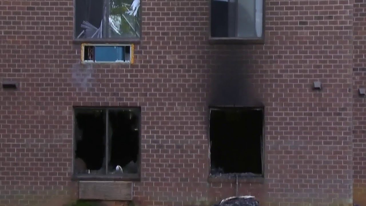 Dozens displaced after early morning fire in Roanoke - YouTube