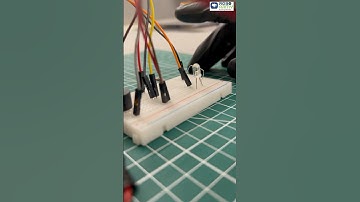 Just bend the sensor & watch the magic #FlexSensor #roboarmy #arduino #arduinoproject #robotics