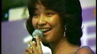 倉田まり子　5stアルバム「愛の蜃気楼」冷たい雨 新曲発表会　銀座三越屋上ステージ　個人撮影